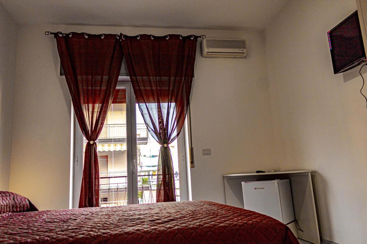 סקליאה Bed End Breakfast Mediterraneo מראה חיצוני תמונה