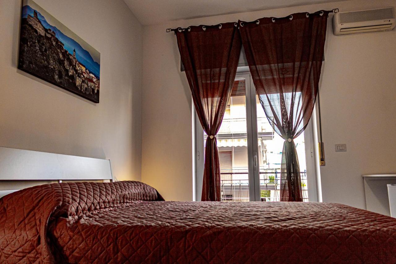 סקליאה Bed End Breakfast Mediterraneo מראה חיצוני תמונה